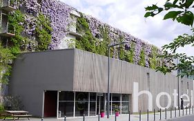 B&B HOTEL Lille Centre Grand Palais